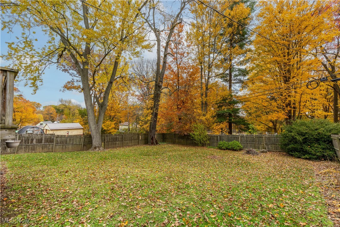 Mayflower Village 04 - Residential