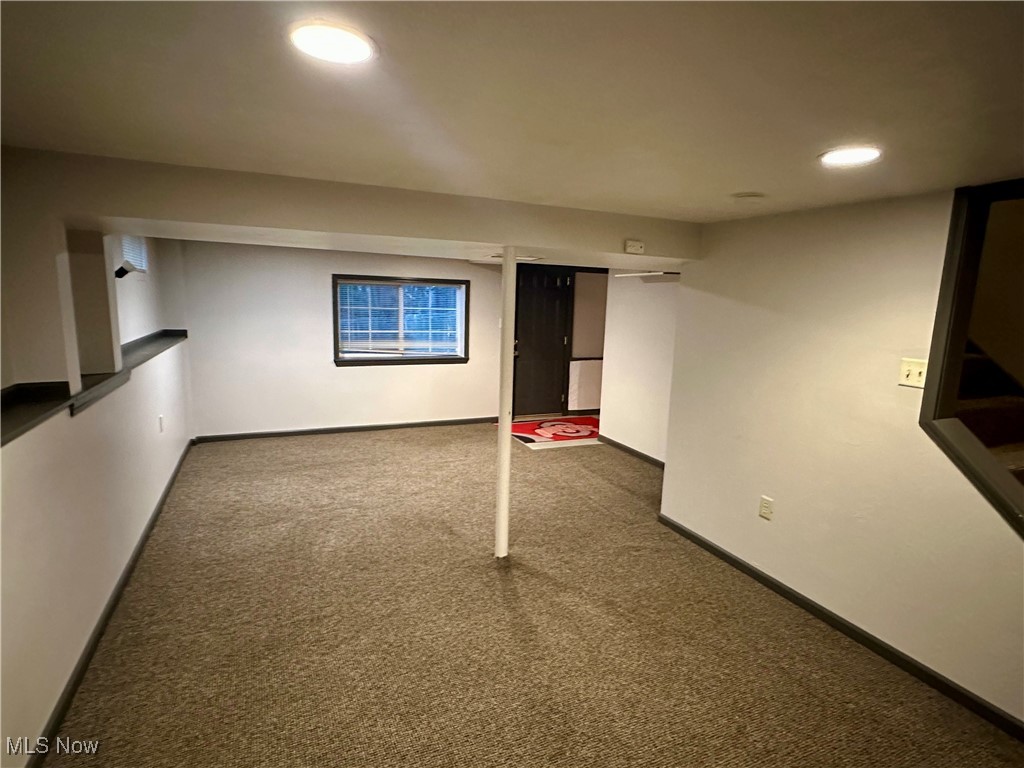 Mayflower Village 04 - Residential