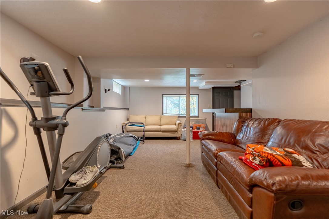 Mayflower Village 04 - Residential