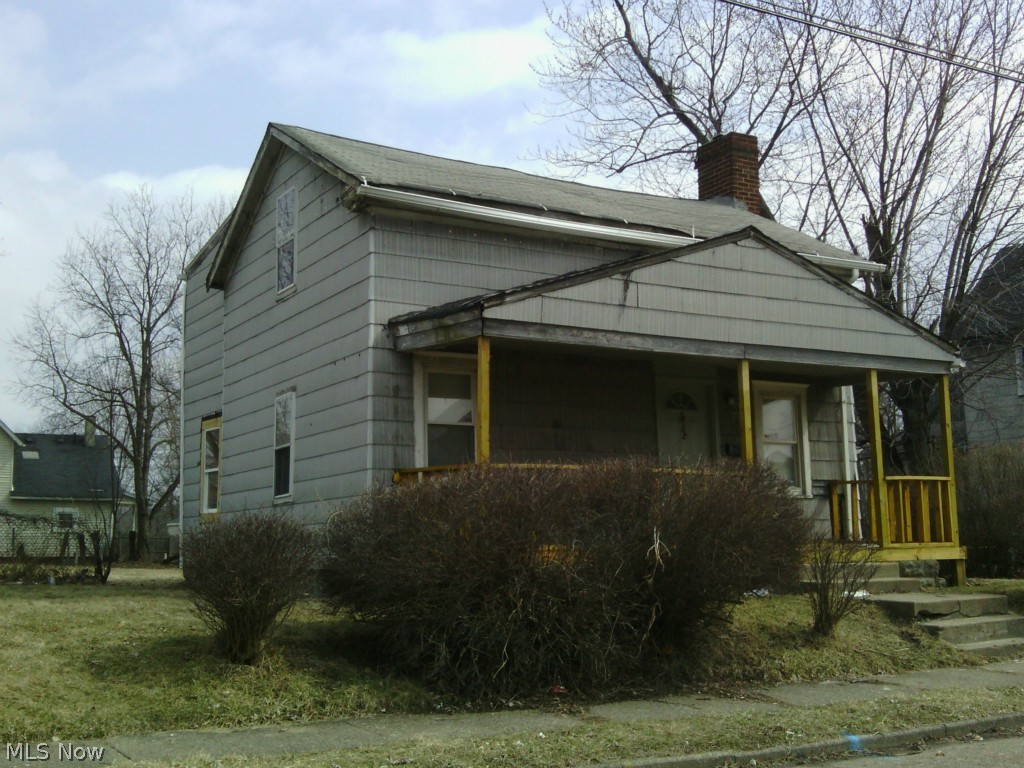 Great investment property opportunity. This house is in the process of being renovated. Seller has started many projects that just need finished. House has great potential and would be a great addition to anyone's cash flow property portfolio. Would be a nice house for someone looking for a fixer-upper.