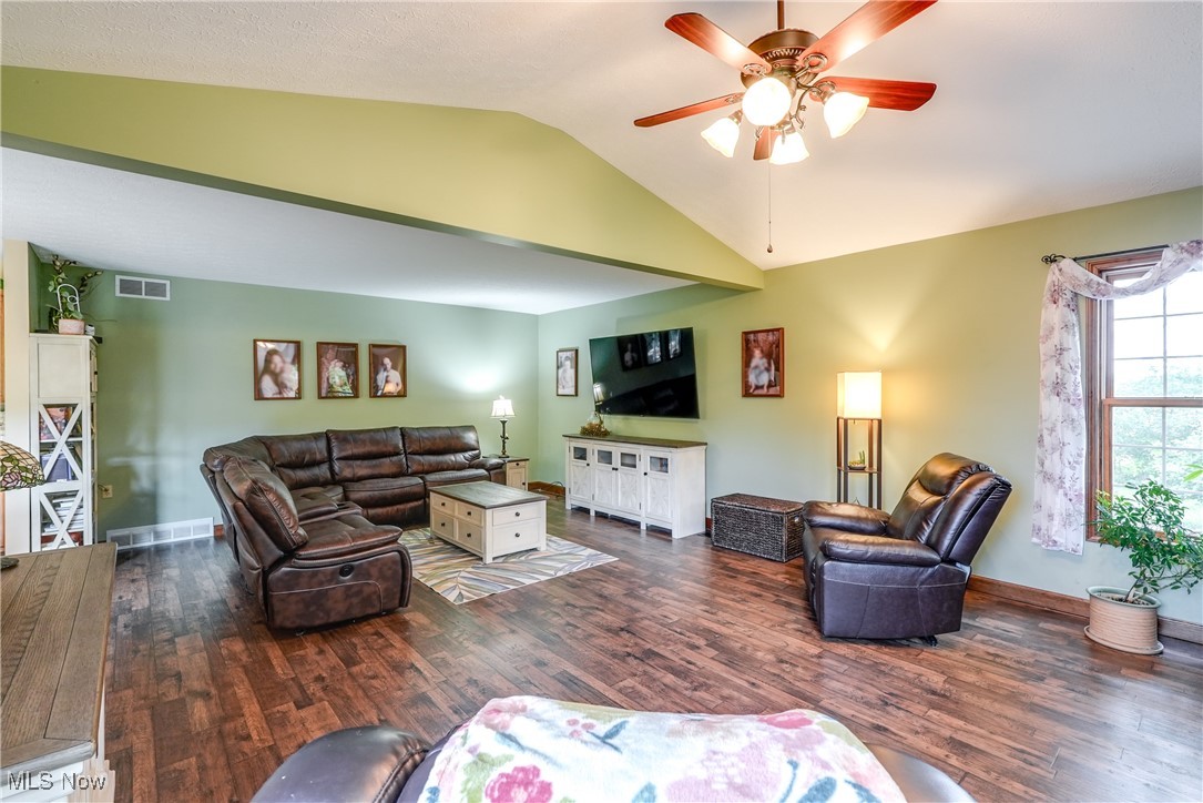 111 Township Road 581, Sullivan, Ohio image 21