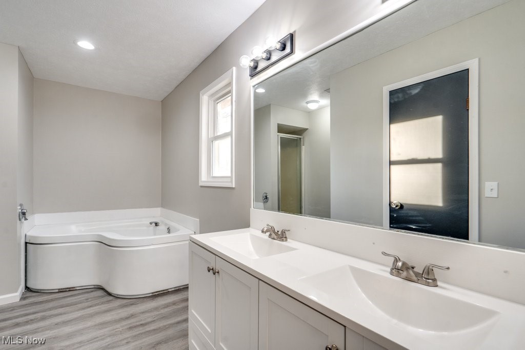 Geauga Lake Orchard - Residential