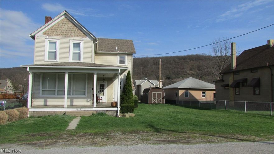 If you love a waterview, this house is for you! Absolutely beautiful view of the Ohio River in all 4 seasons. 3 bedroom, 2 full baths, 12x24 back deck,
10x16 storage shed with loft, newer furnace/central air, roof 10 yrs old, vinyl windows, stainless steel appliances, large picture window to enjoy
the view, wrap around front porch, enclosed sunporch with ceramic tile entry, privacy fence, updated throughout
Two parcels, Just move in!!