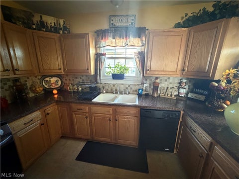 Tiny photo for 1139 Lexington Avenue, Akron, OH 44310 (MLS # 5254969)