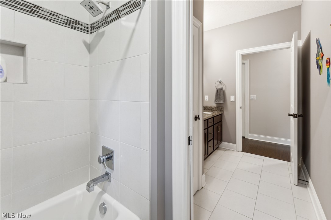 Robin Park 04 - Residential