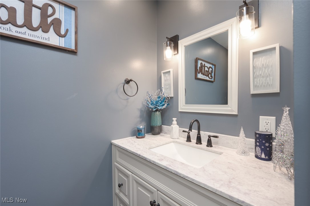 J W Zepfs 02 Cowles - Residential