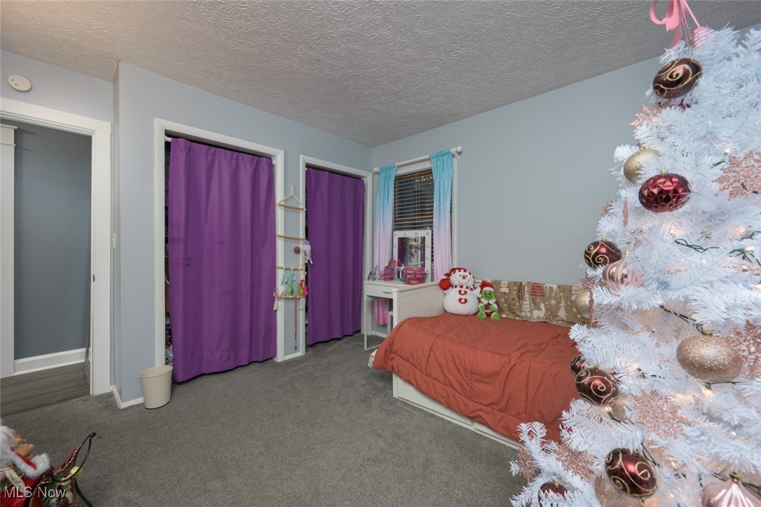 J W Zepfs 02 Cowles - Residential