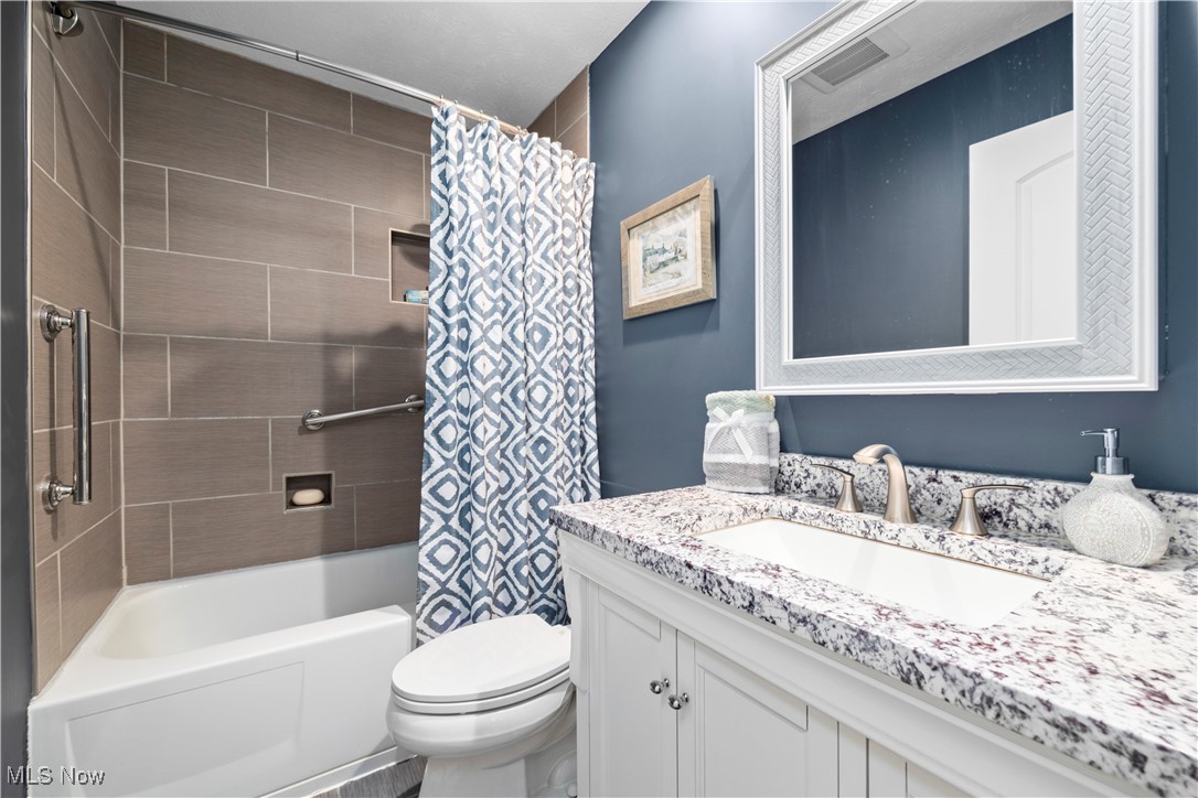 12145 The Bluffs, Strongsville, Ohio image 36
