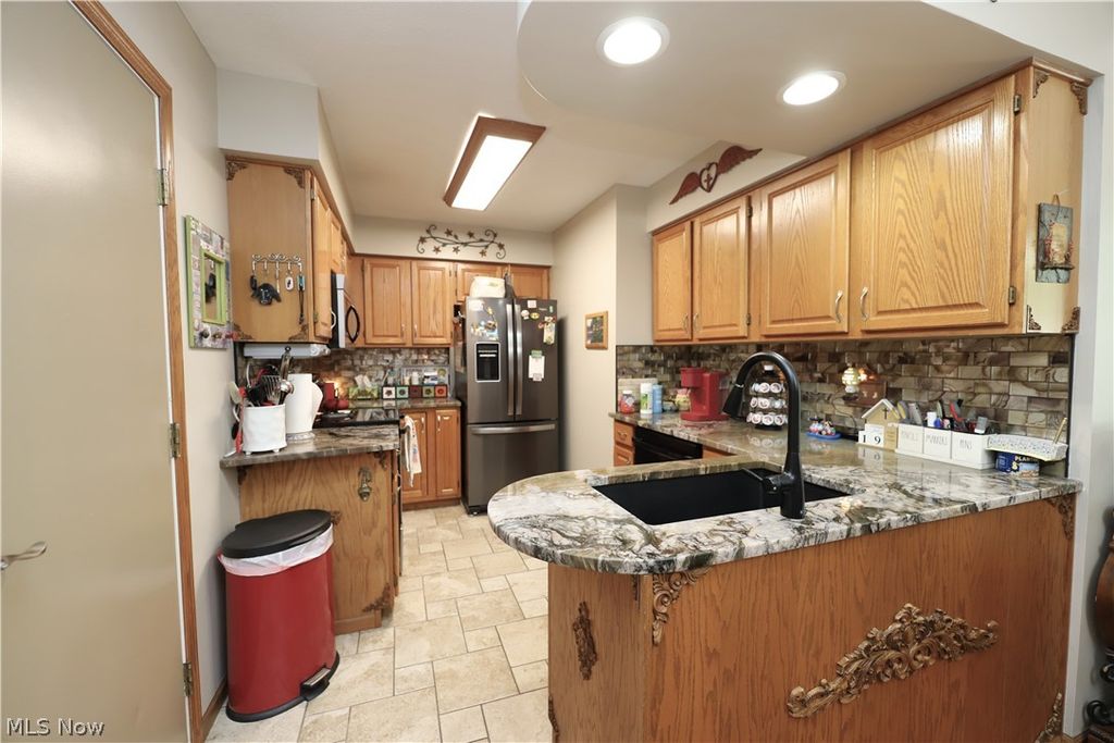 Photo of 861 Westland Drive, Medina, OH 44256 (MLS # 5218867)