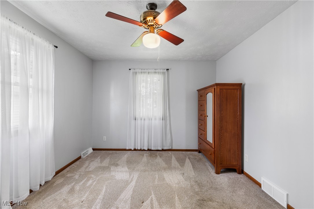 186 Durling Drive, Wadsworth, Ohio image 12