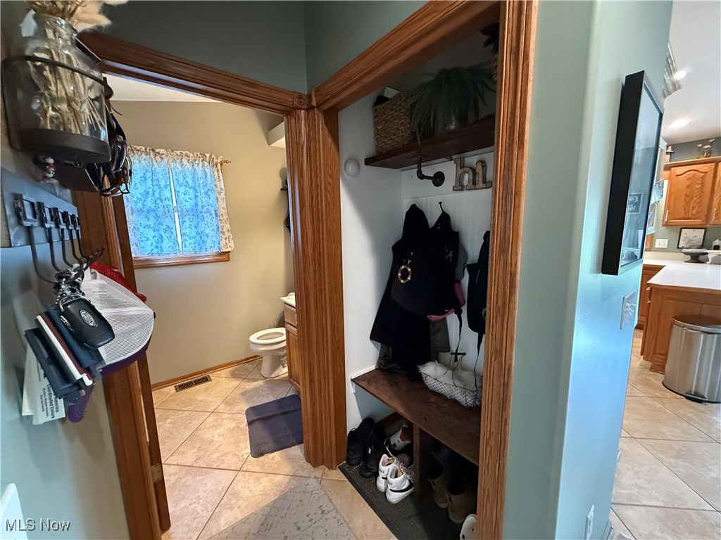 2627 Greenbriar Lane, Wooster, Ohio image 8