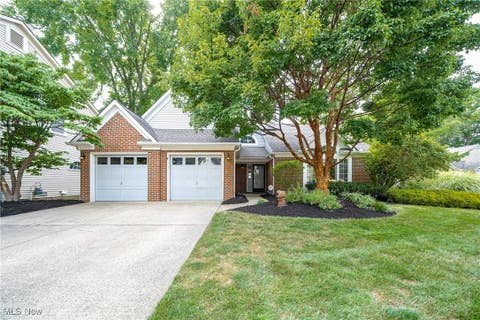 Photo for 22 South Hampton Circle