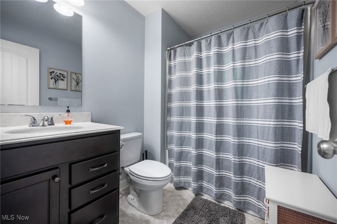 1347 Elizabeth Court, Kent, Ohio image 31