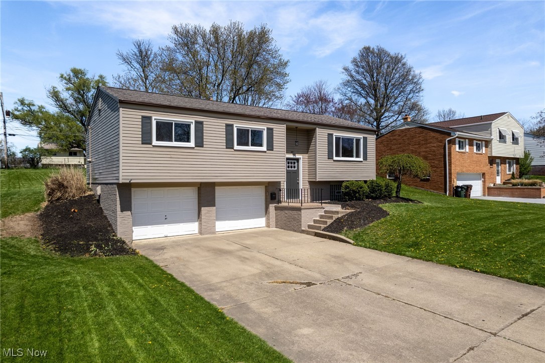 5540 Sequoia Drive, Parma, Ohio image 1