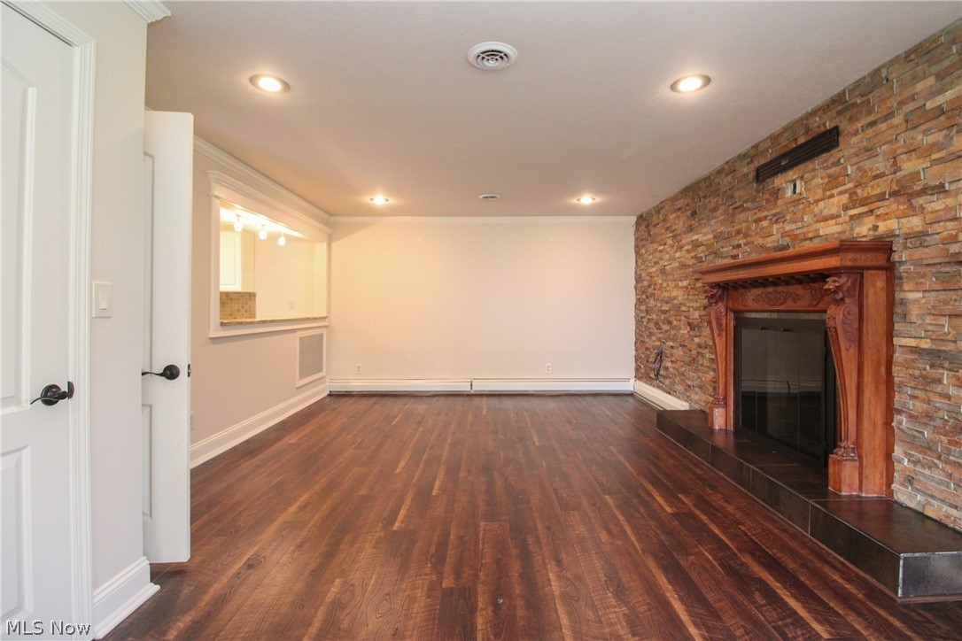 Canfield Village - Residential