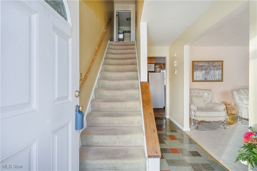 Photo of 1732 Basil Avenue, Youngstown, OH 44514 (MLS # 5183466)