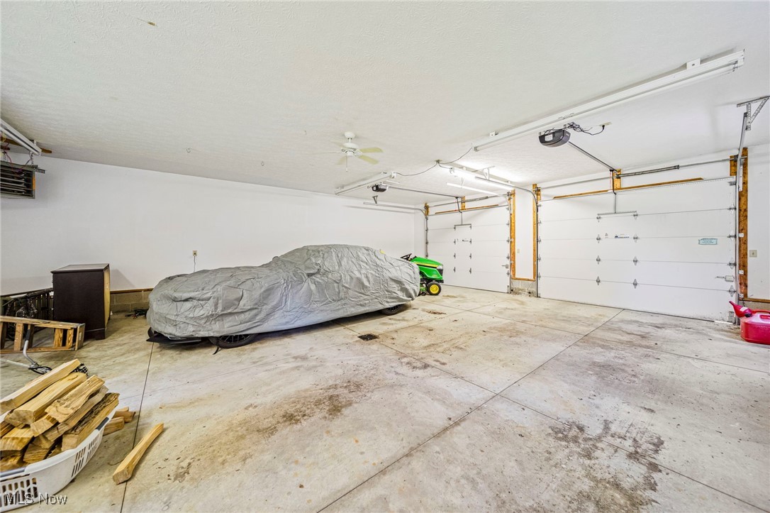 Mogadore, Ohio 44260, United States, 4 Bedrooms Bedrooms, ,3 BathroomsBathrooms,Residential,Contingent,159518