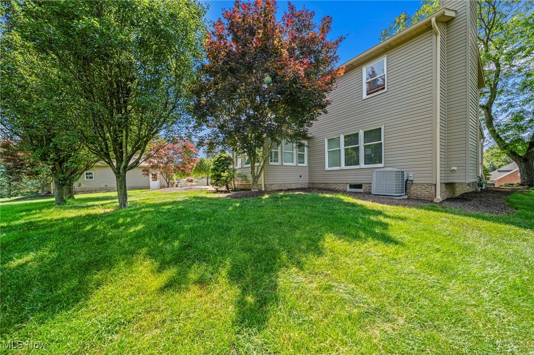 Mogadore, Ohio 44260, United States, 4 Bedrooms Bedrooms, ,3 BathroomsBathrooms,Residential,Contingent,159518