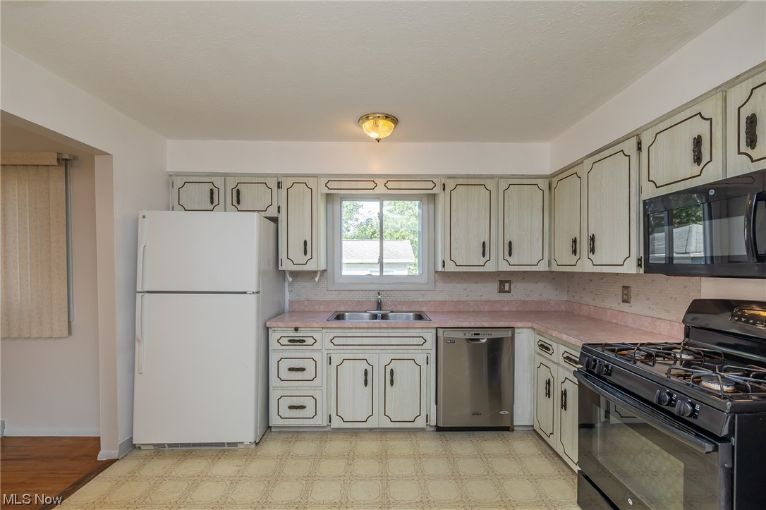 Stevens Blvd Allotment - Residential