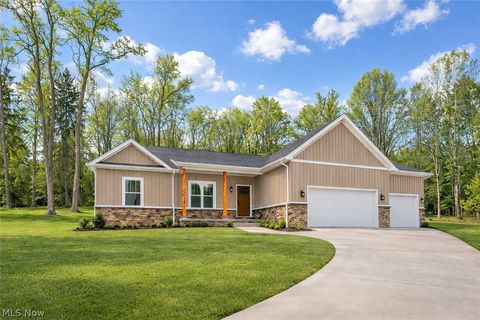 Homes For Sale - 8421 Wadsworth Road<br/> Medina County, Wadsworth, OH 44281