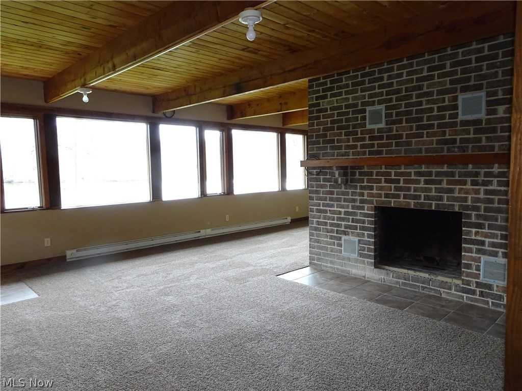 Pleasant Valley - Residential Lease