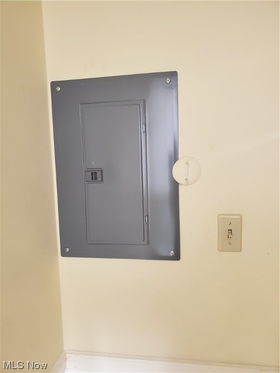 Silver Lake Towers Condo - Residential