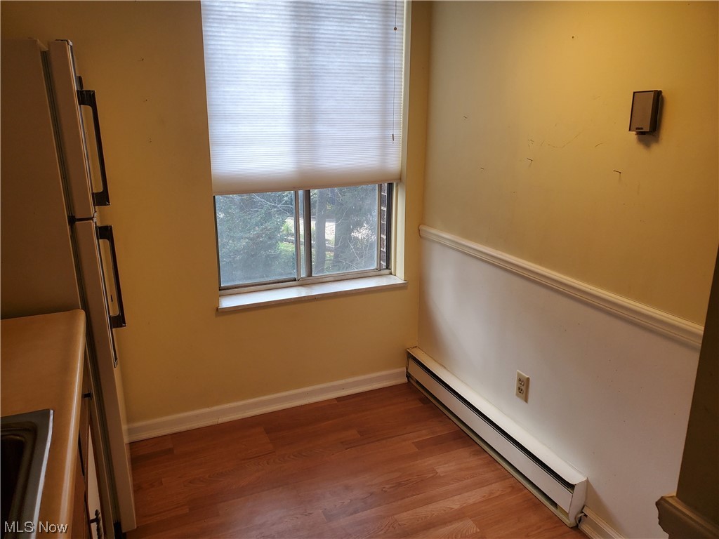 Silver Lake Towers Condo - Residential