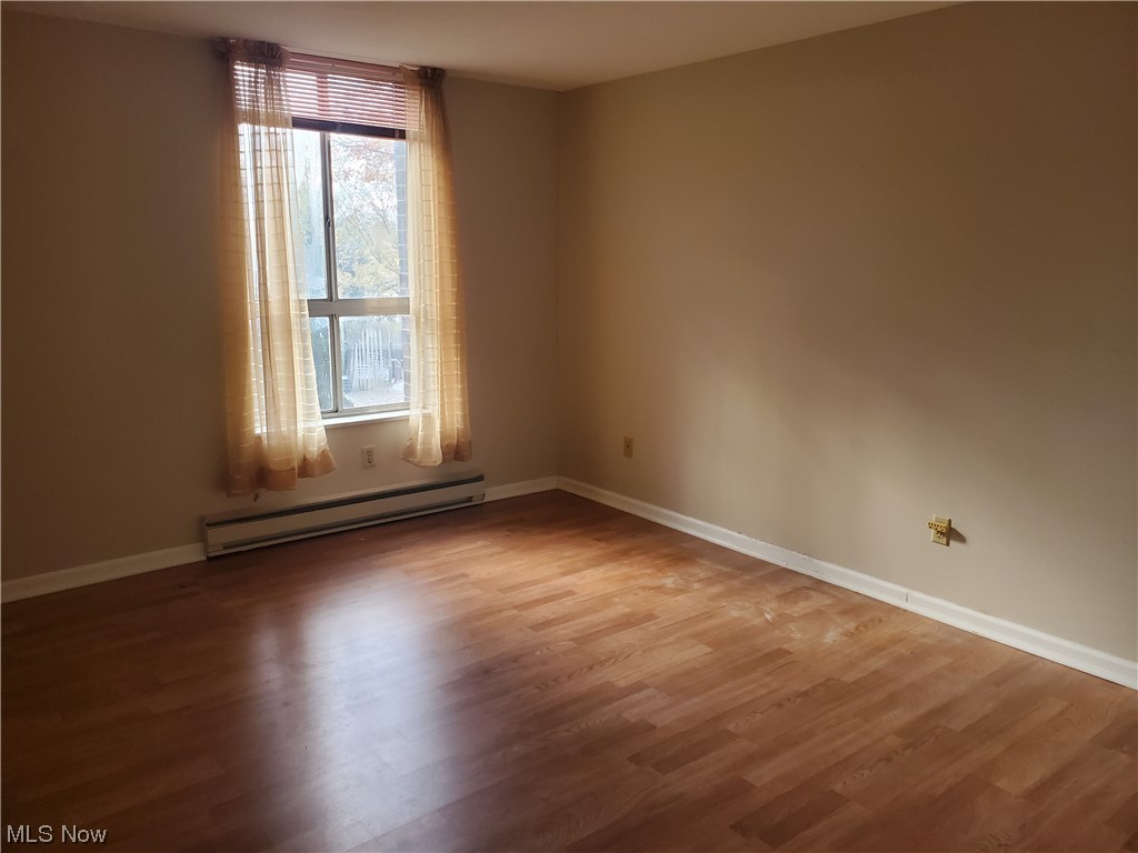 Silver Lake Towers Condo - Residential