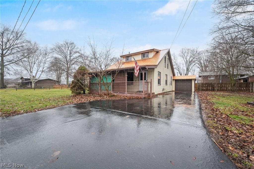 Photo of 393 Craggy Creek Drive, Chippewa Lake, OH 44215 (MLS # 5191493)