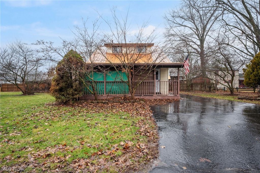 Photo of 393 Craggy Creek Drive, Chippewa Lake, OH 44215 (MLS # 5191493)