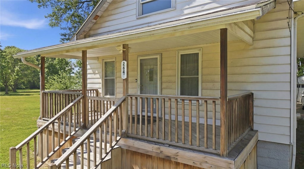 Photo of 2645 Draper Street SE, Warren, OH 44484 (MLS # 5215129)