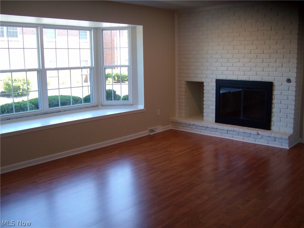 Heritage Hill Condo - Residential