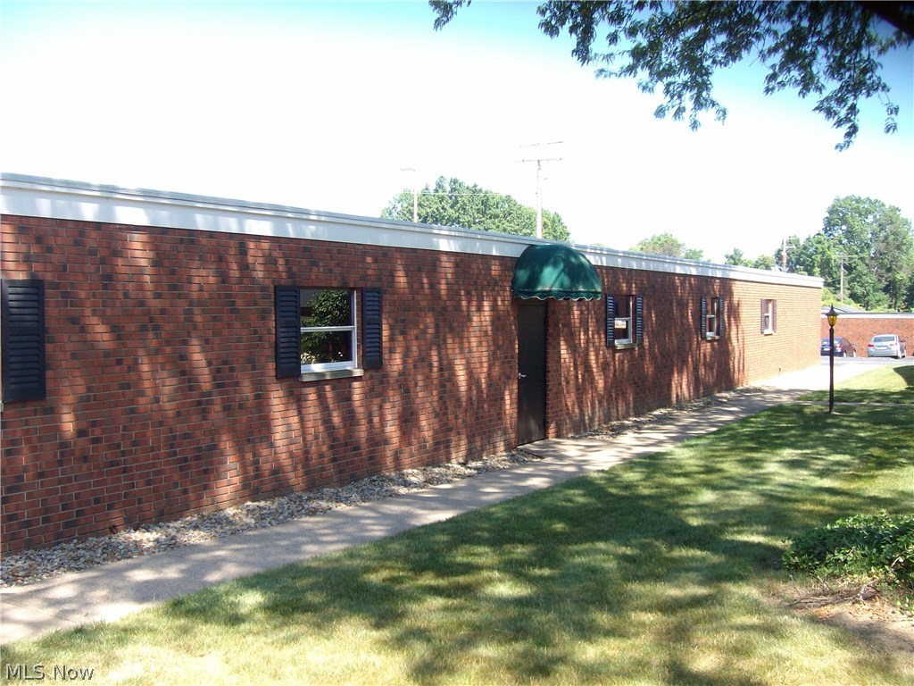 Heritage Hill Condo - Residential