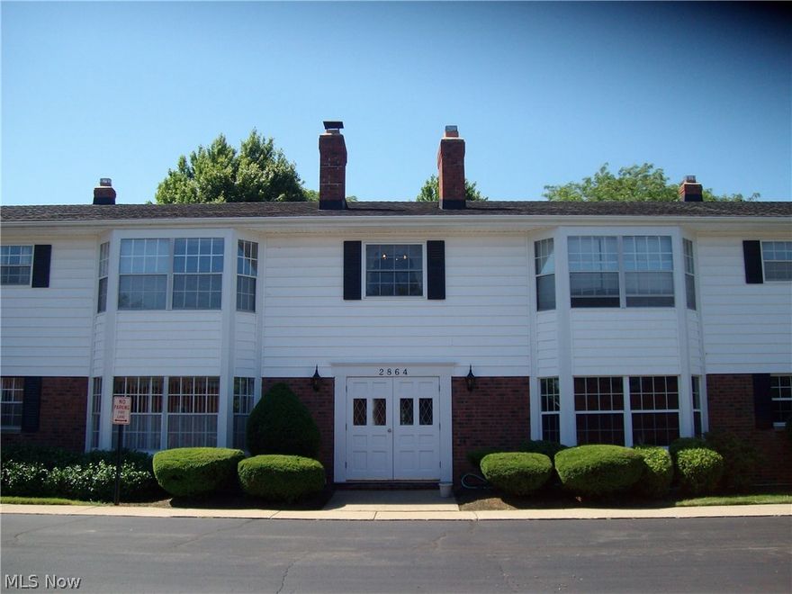 You MUST see this 2-bedroom, 1st floor condo available in the heart of Rocky River! TONS of updates including newer interior paint and laminate floors throughout. The kitchen is completely remodeled with stainless steel appliances! Windows are newer and a beautiful bay window is located in the living room. There is also a gas fireplace with a newer screen. Parking is located in the enclosed parking garage, and you are close to shopping and public transportation! Plus, it's move in ready! This is a great VALUE! Please make your appointment TODAY! Before it's too late!!