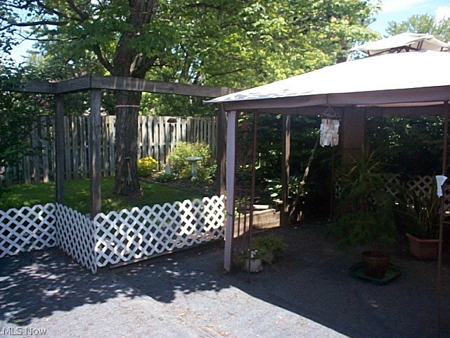 Royal Heights - Residential