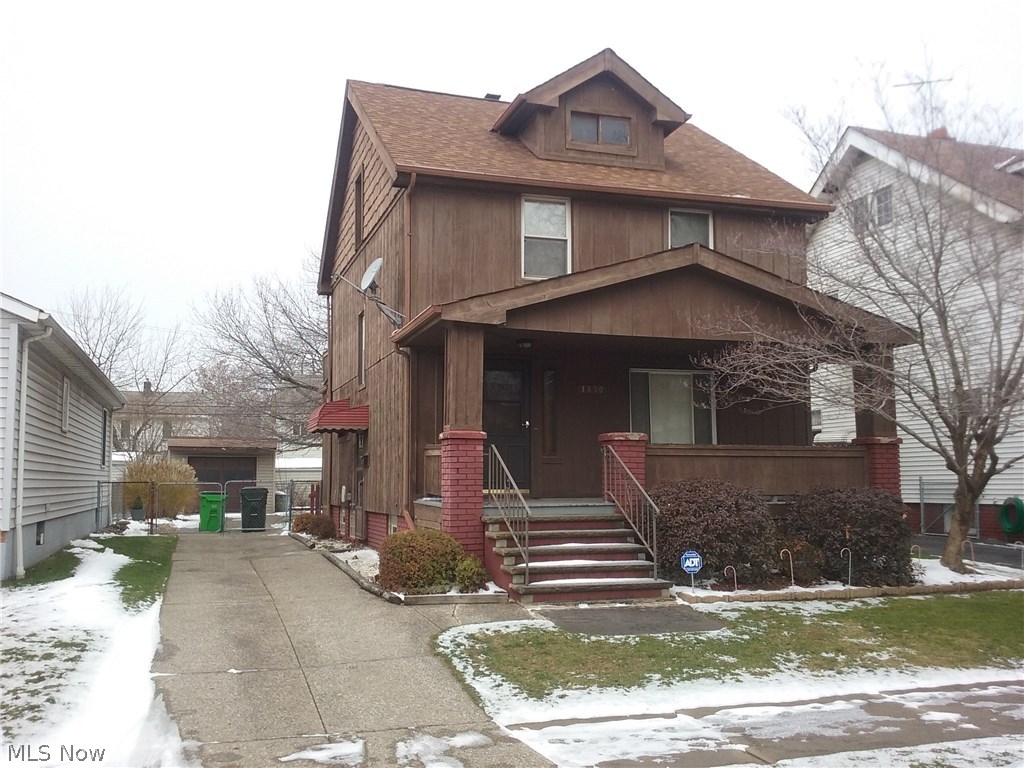 Washington Park Blvd - Residential