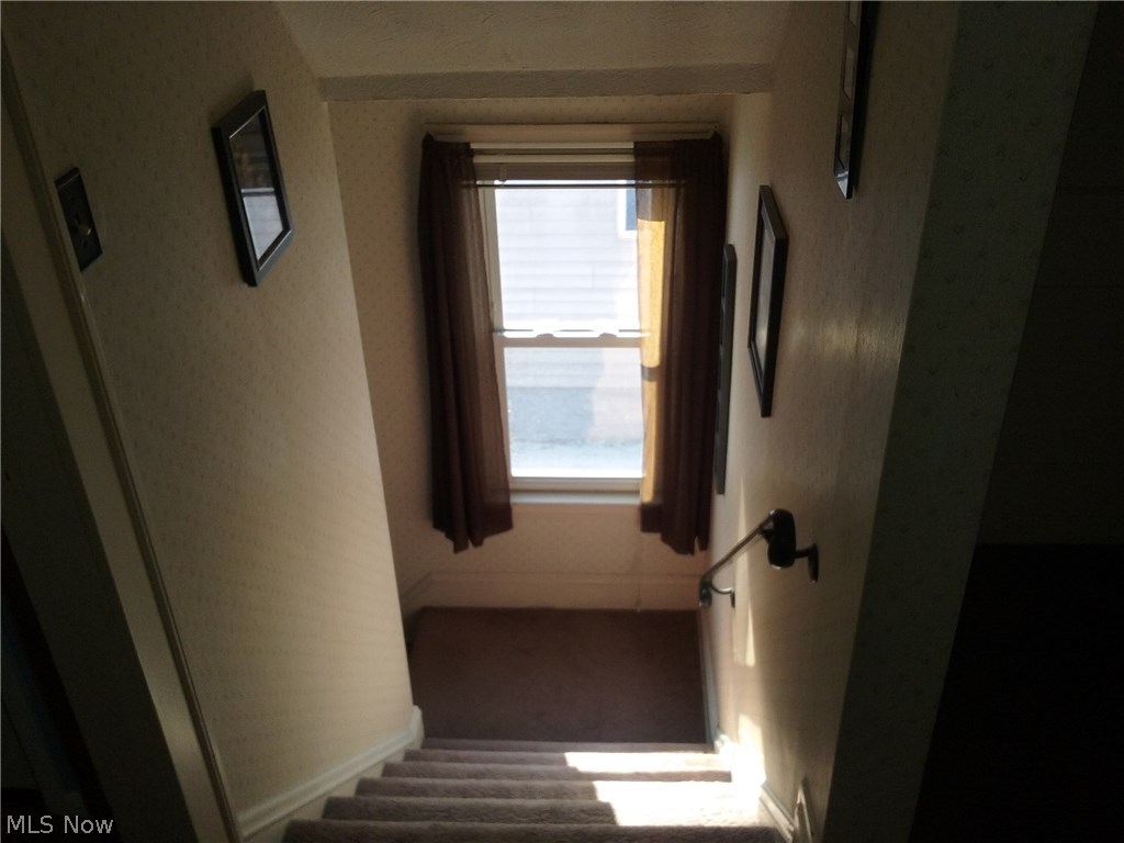 Washington Park Blvd - Residential