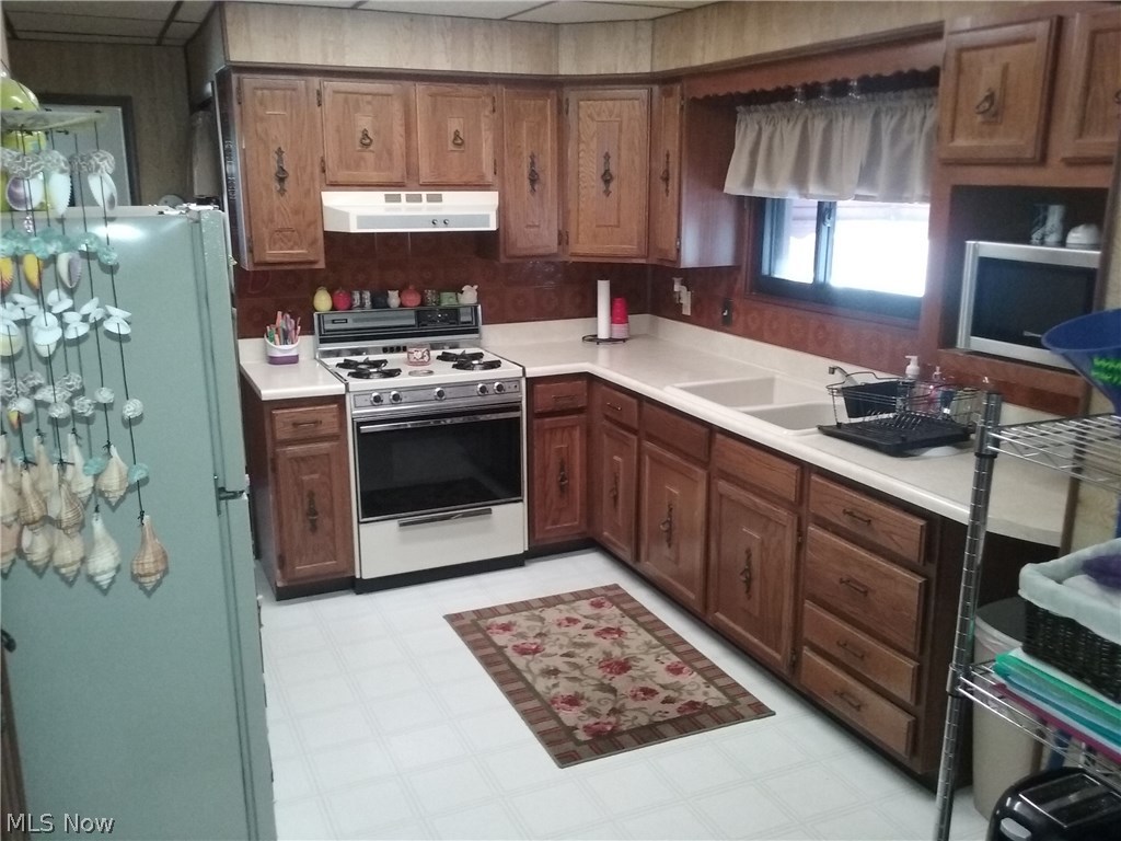 Washington Park Blvd - Residential