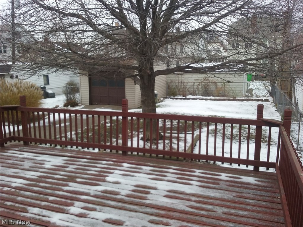 Washington Park Blvd - Residential