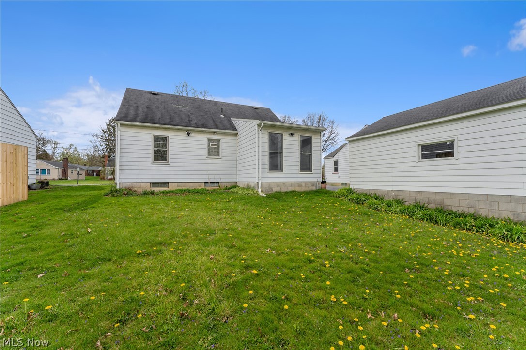 New England Lanes - Residential