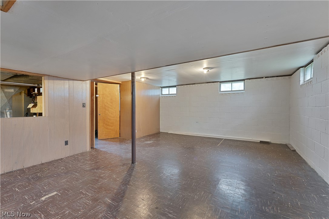 New England Lanes - Residential