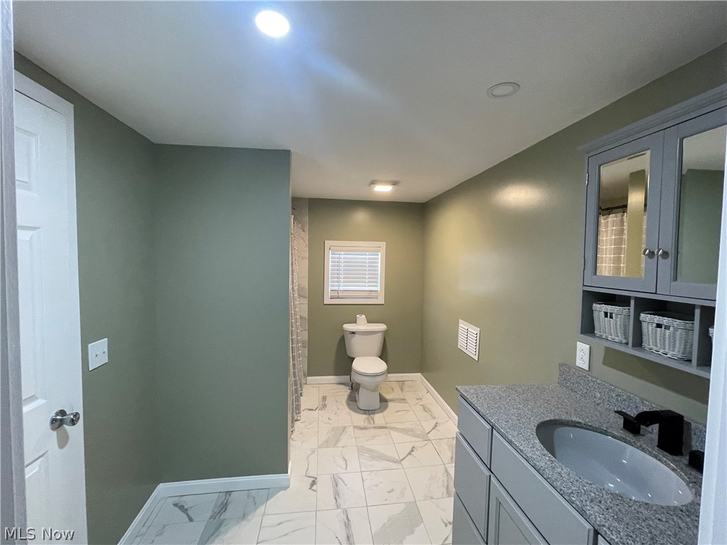 Nce West Along Alley Line Thir - Residential