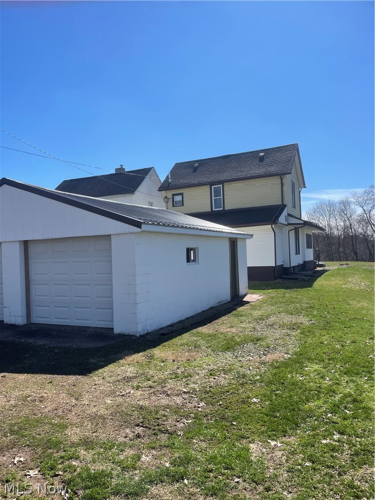 Nce West Along Alley Line Thir - Residential