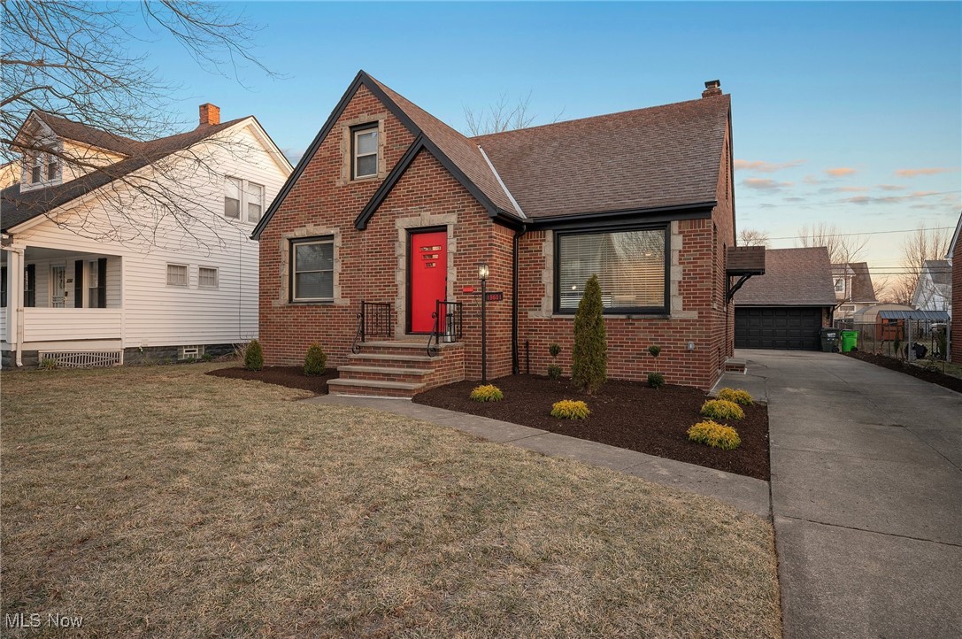 19601 Locherie Avenue, Euclid, Ohio image 1