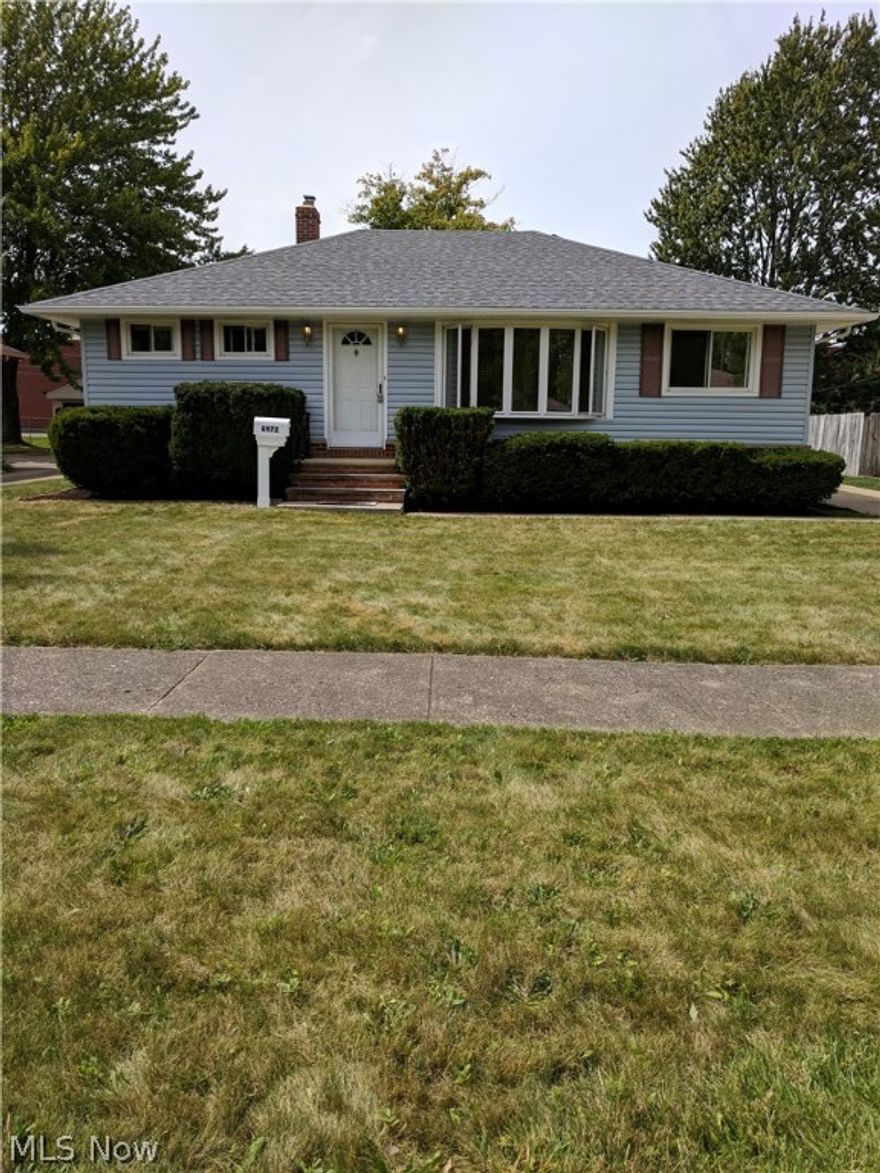 Be first or be sorry! Well maintained 3 bedroom 1.5 bath ranch with 4 car garage! Easy 1 floor living with updated tile floors in eat-in kitchen. Original beautiful hardwood floors through out the home. Living Room and Dining Room wood floors have just been refinished! Roof replaced, downspouts, and gutters installed August 2017! Updated Vinyl windows throughout. Fresh landscaping completed. Freshly painted throughout! This home will go quick, see it today!