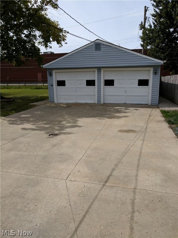 Maplewood Garden 01 - Residential