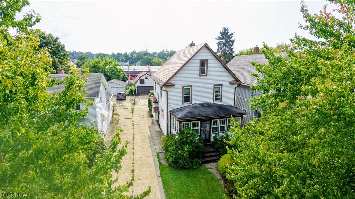 132 Grove Drive