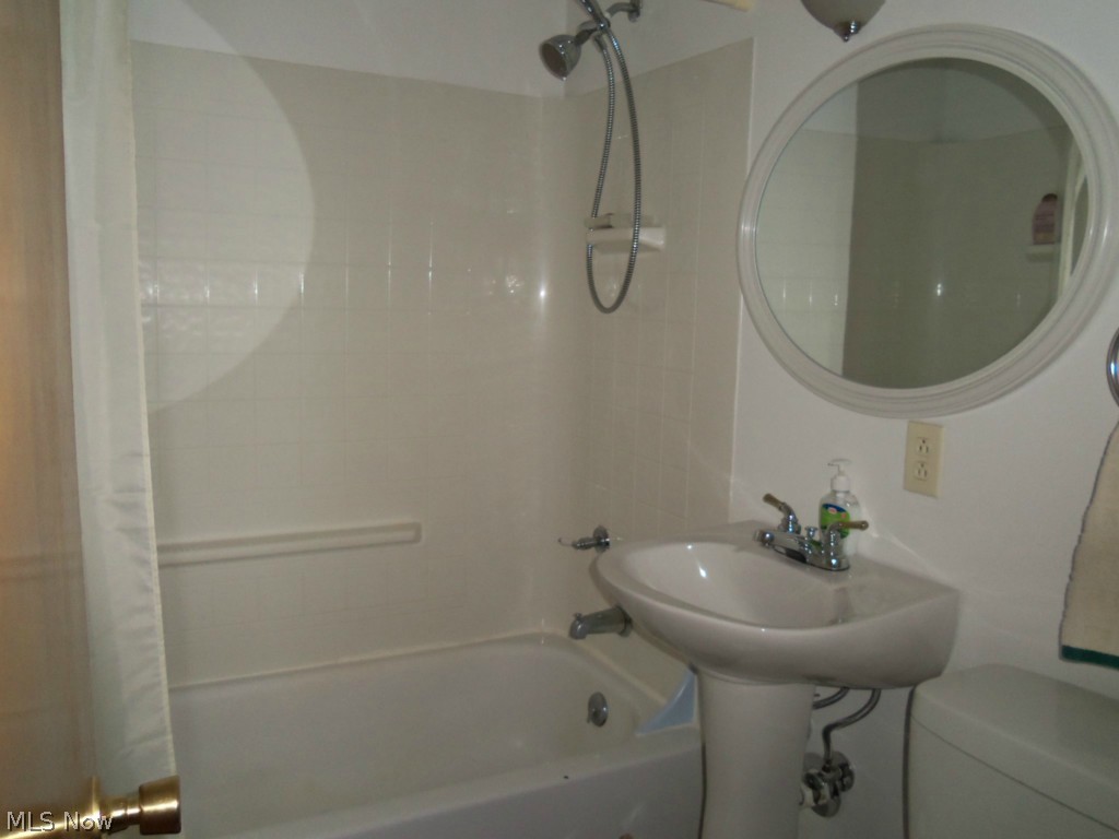 Causeway Manor - Residential