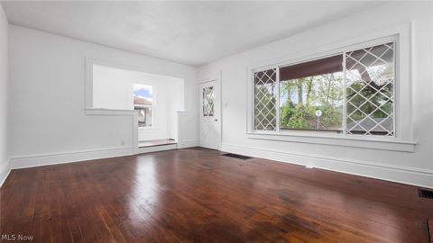 Tiny photo for 954 Pershing Road, Zanesville, OH 43701 (MLS # 5204014)