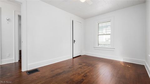 Tiny photo for 954 Pershing Road, Zanesville, OH 43701 (MLS # 5204014)